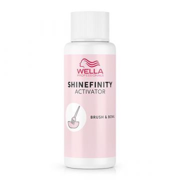 Wella ShineFinity Activator 2% Penseel & Kleurschaal 60ml